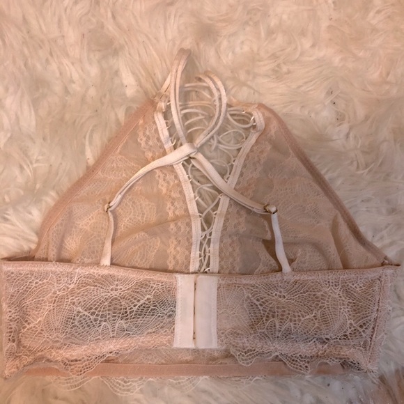 Victoria’s Secret Lace Bralette - Picture 3 of 5